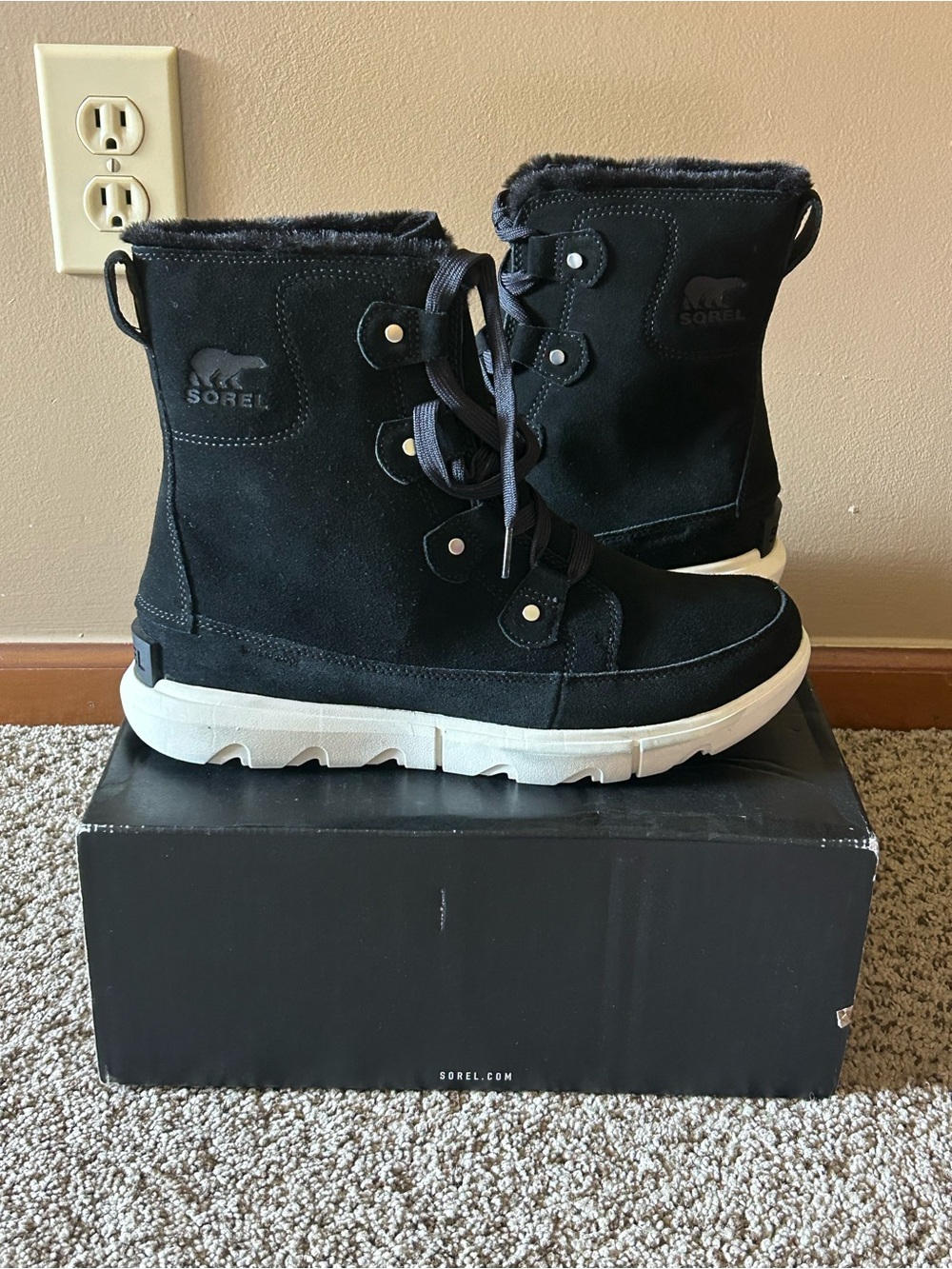 Sorel Explorer Next Joan Waterproof Suede Black boots women's size 10